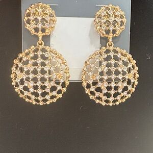 Elegant Gold Dangle Earrings